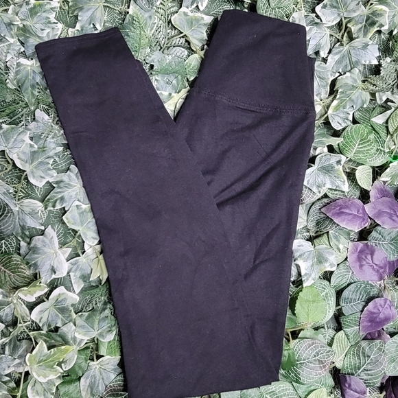 NWOT BP High Rise Leggings in Black Size Small - Picture 2 of 3